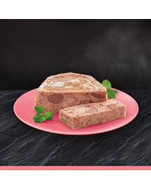 CESAR tacka 150 g  mokra karma pełnoporcjowa dla dorosłych psów teryna z delikatną cielęciną i drobiem