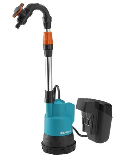GARDENA Akku-Regenfasspumpe 2000/2 18V P4A Ready-To-Use Set
