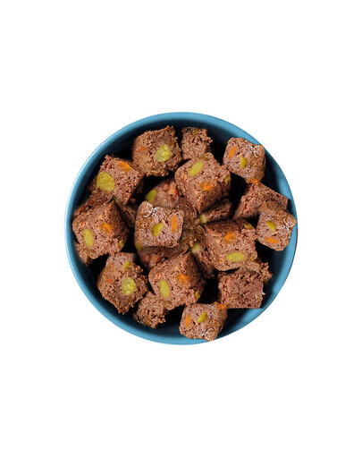 CESAR Natural Goodness in Terrine 400g, reich an Huhn mit Süßkartoffeln, Erbsen und Preiselbeeren